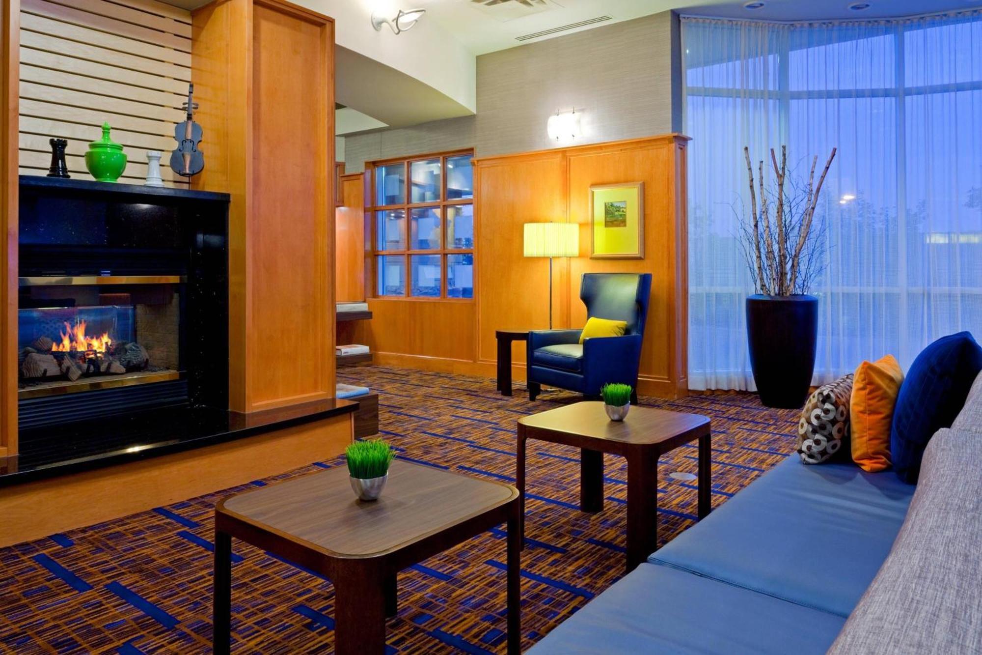 Hotel Courtyard By Marriott Toronto Mississauga/Meadowvale Exterior foto